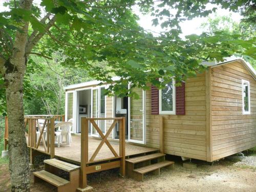 Photo de la galerie de l'établissement Camping Les Charmes, à Saint-André-dʼAllas