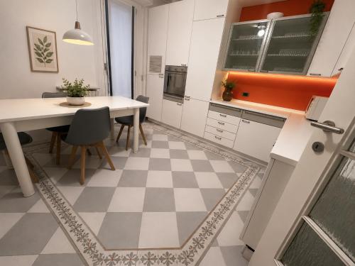 Kosta House self check in, wi fi gratuito MODERNO ultimo rimasto