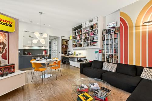 Il Monoscopio / The Monoscope - 73mq Apartment @ Porta Venezia / Milan City Center