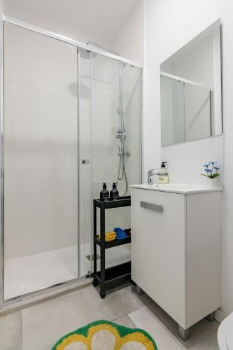 Apartment C Private Complex Metro 4pax