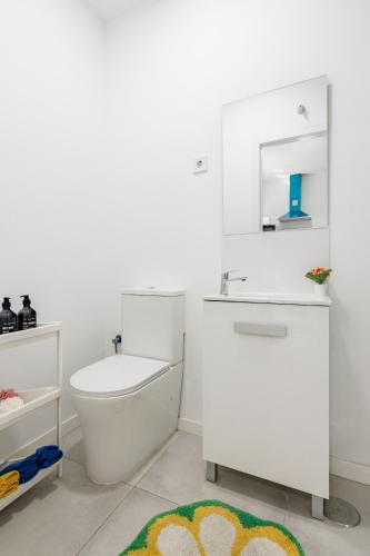 Apartment B Private Complex Metro 4pax