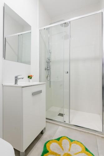 Apartment B Private Complex Metro 4pax