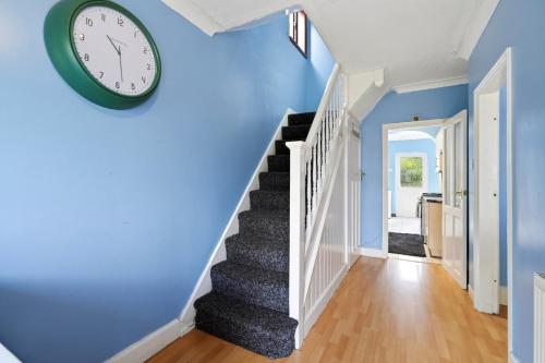 4 Bedroom Central Birmingham photo 11