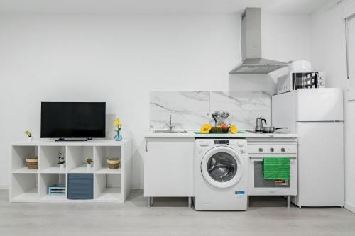 Apartment H Private Complex Metro 4 Guests