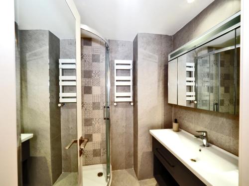 a bathroom with a shower and a sink at Hotel Lina Oldcity in Istanbul