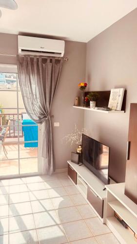 Beautiful apartment on el mirador los cristianos
