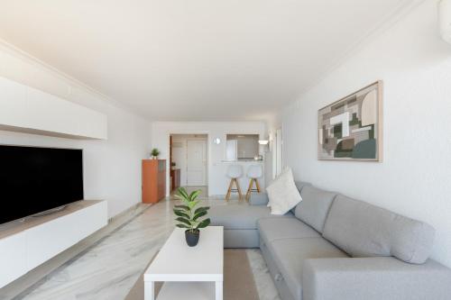 Oasis Torrequebrada photo 20