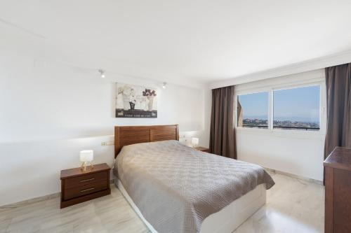 Oasis Torrequebrada photo 3
