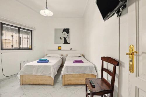 Beach 2-bedroom in Los Cristianos