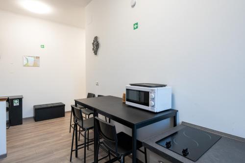 ReRent Rooms - 36 Trionfale Guesthouse