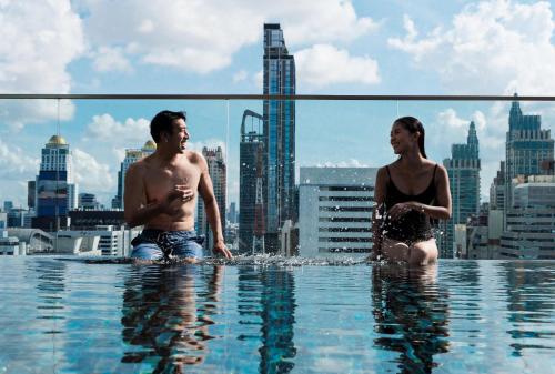 Sindhorn Midtown Hotel Bangkok, Vignette Collection by IHG — Swimming pool