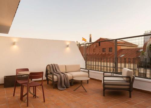 Limehome Madrid Sol photo 43
