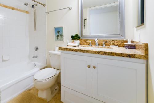 Amazing 3BR Condo at Brickell with City Views photo 28