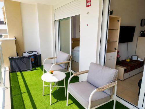 Salou Beach Apartment with private Pool