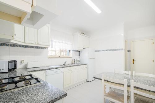 Villa Naomi - Large garden and terrace