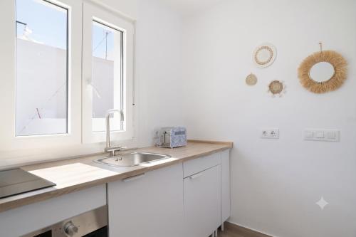 Superior guest house-Ideal PAREJAS