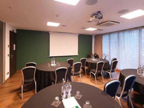 B&B HOTEL Birmingham Centre photo 24