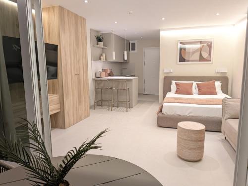 Boutique Studio with Sea Views in Marbella