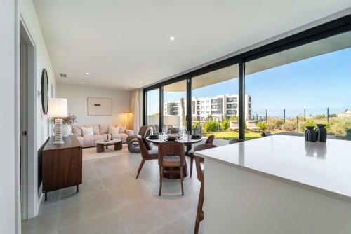 The Garden Escape 2bedroom garden unit, Higueron West, Fuengirola