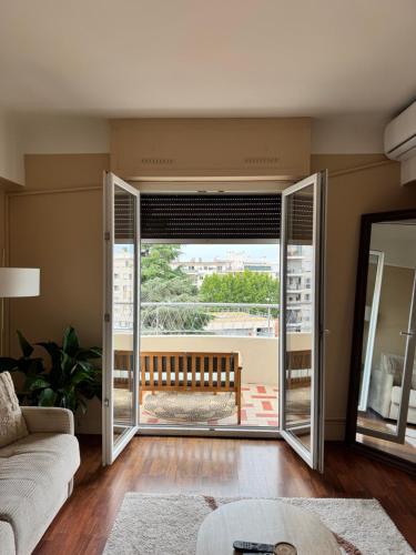 Appartement moderne au centre de Juan les Pins