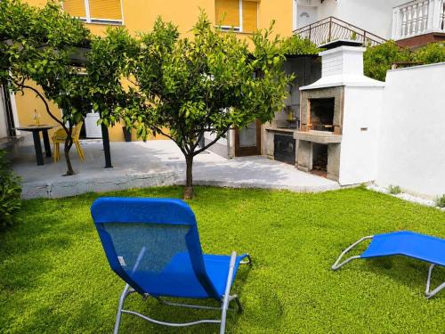 Studio Silvia - Free parking, WiFi & private yard with BBQ