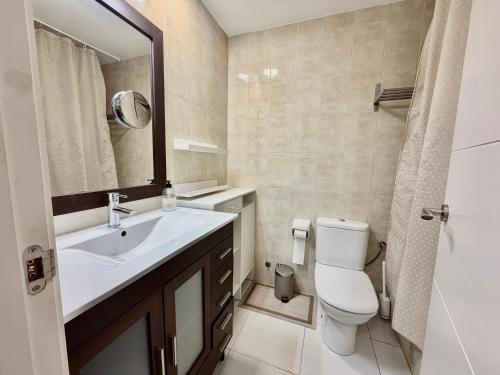 PONTI - Ground-Floor Apartment with Private Garden Terrace - 125 m from the Beach, AC