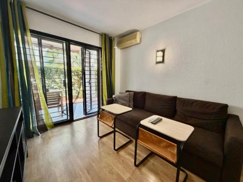 PONTI - Ground-Floor Apartment with Private Garden Terrace - 125 m from the Beach, AC