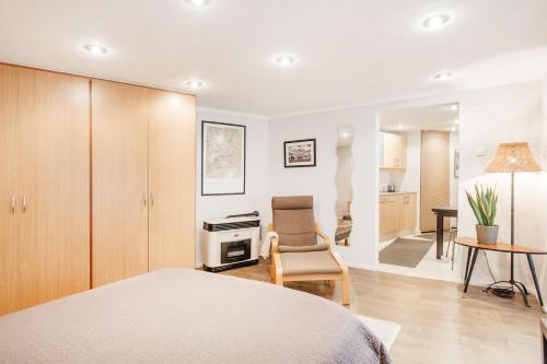 Romantic Hideaway Centertown 1053 Budapest, 16 Veres Palne street kép - 3