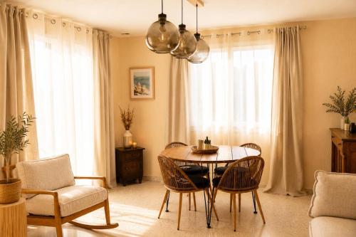 Saint-Raphaël - Villa with pool & private parking