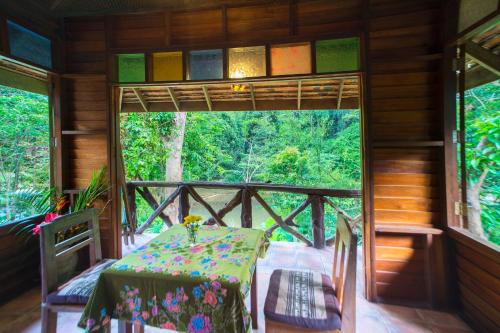 Giardino di Art's Riverview Lodge