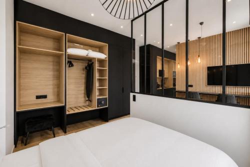 Azurenting - Louvre - T2 Onyx Prestige