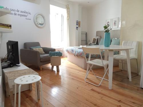 Central Turquoise Studio