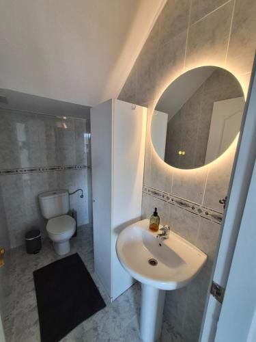 Blue Sea & Sun Apartment