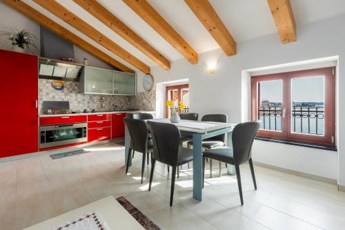 Apartments by the sea Umag - 27271