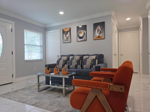 Gallery image of Tranquil House in Lake Mary in Lake Mary