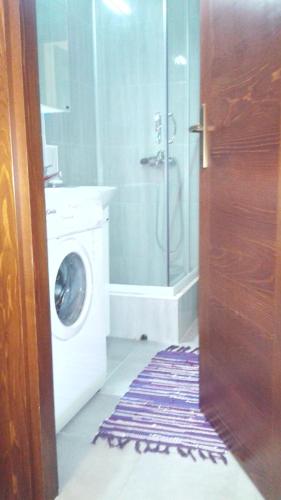 Salle de bains dans l'établissement Apartment Marsala Tita