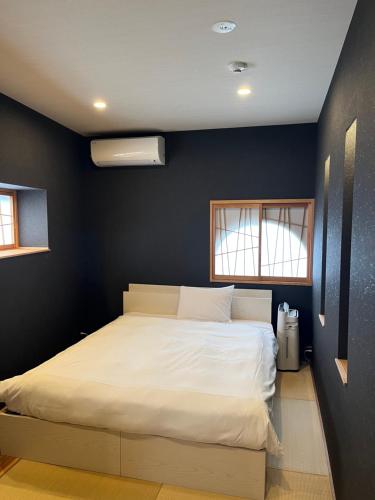 Creek勝山北byOROhotels,Spacious 3-Bedroom Private House - 8 Mins to Momodani Station
