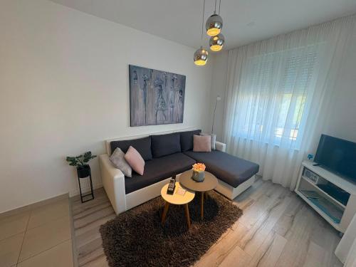 Crystal Apartment