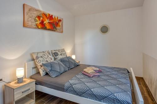 Apt Alice - Lovely Terrace & Garage - Happy Rentals