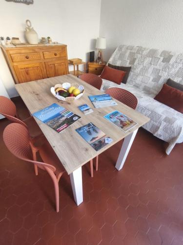 Maisonnette T2 bord de mer avec parking privé