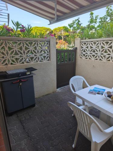 Maisonnette T2 bord de mer avec parking privé