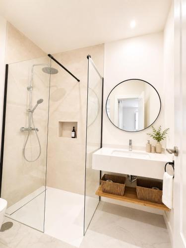 Unisierra Suite Apartments
