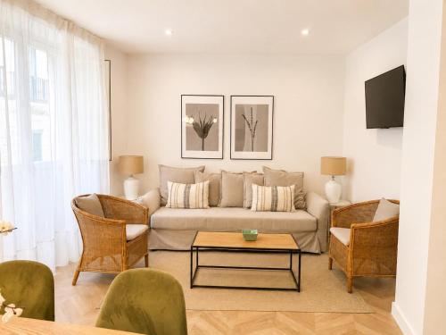 Unisierra Suite Apartments