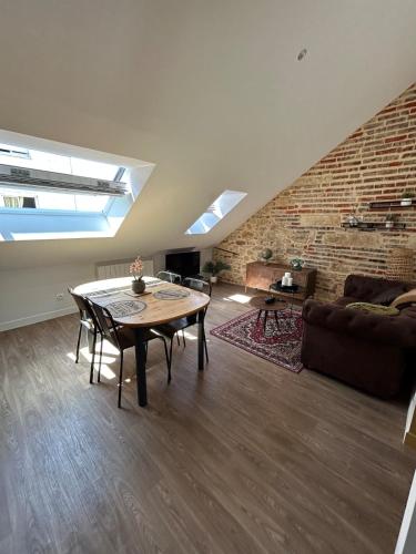 Le Loft - République - Calme & Central - Parking