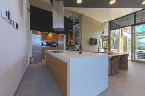 Villa Nola - Diseño Vasco, Lujo y Privacidad