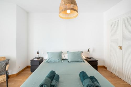 Apartment Overlooking the Beach photo 18