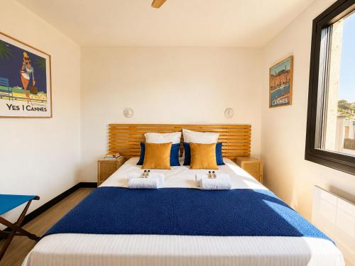 Home Riviera - One-Bedroom Apartment Near Beach