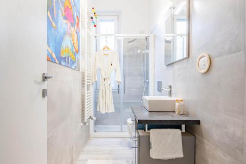 guest planet - nice flat near bovisa