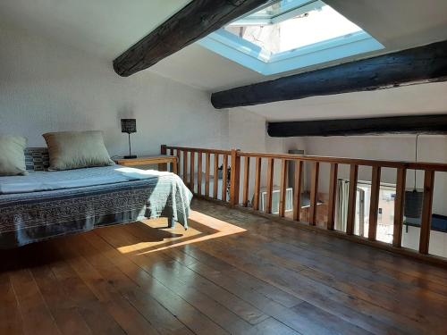 50m2 à 3 minutes à pied du Vieux-Port, Vue dégagée sur les toits