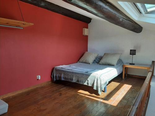 50m2 à 3 minutes à pied du Vieux-Port, Vue dégagée sur les toits